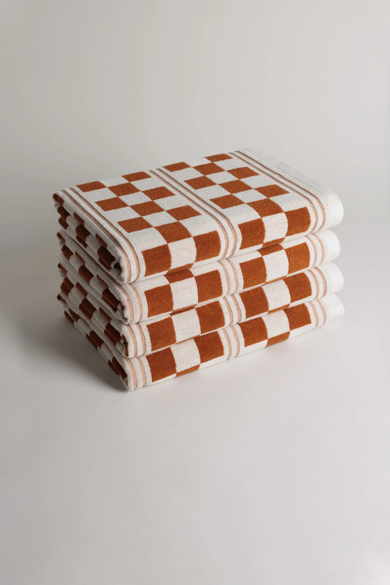 BUSBY POOL TOWEL Fuyu & Chalk