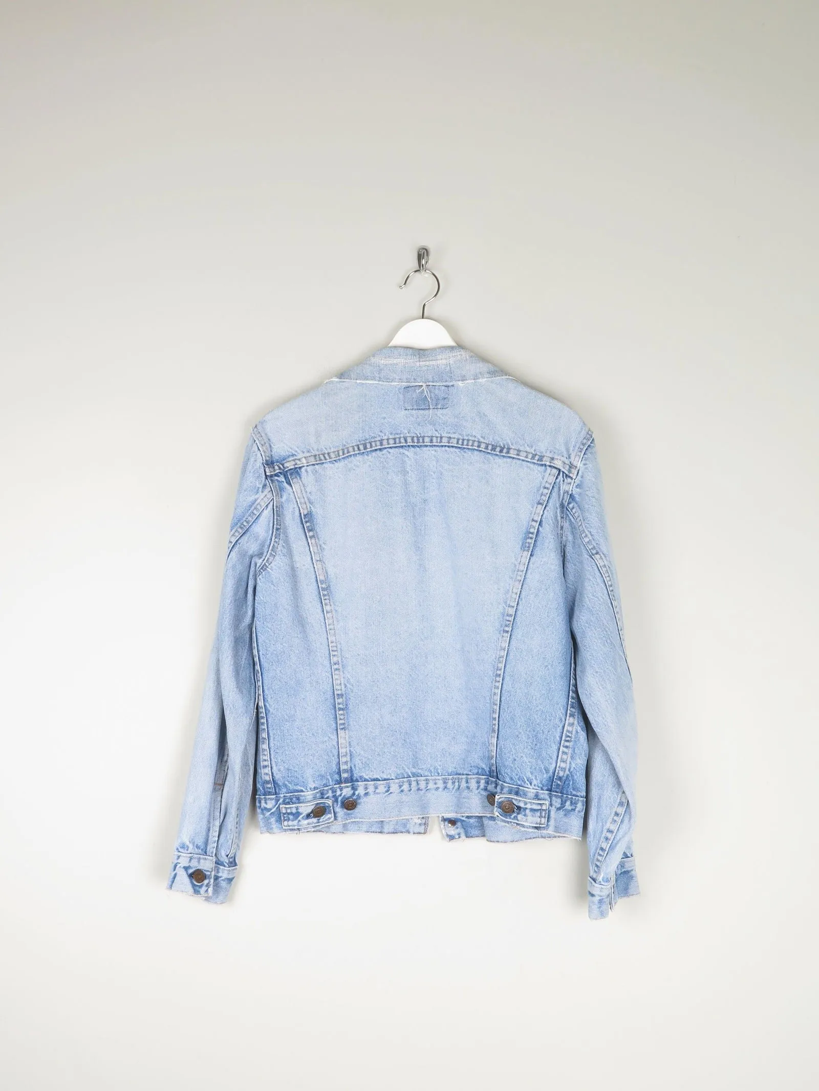Vintage Men’s Blue Levi’s Denim Jacket Trucker S