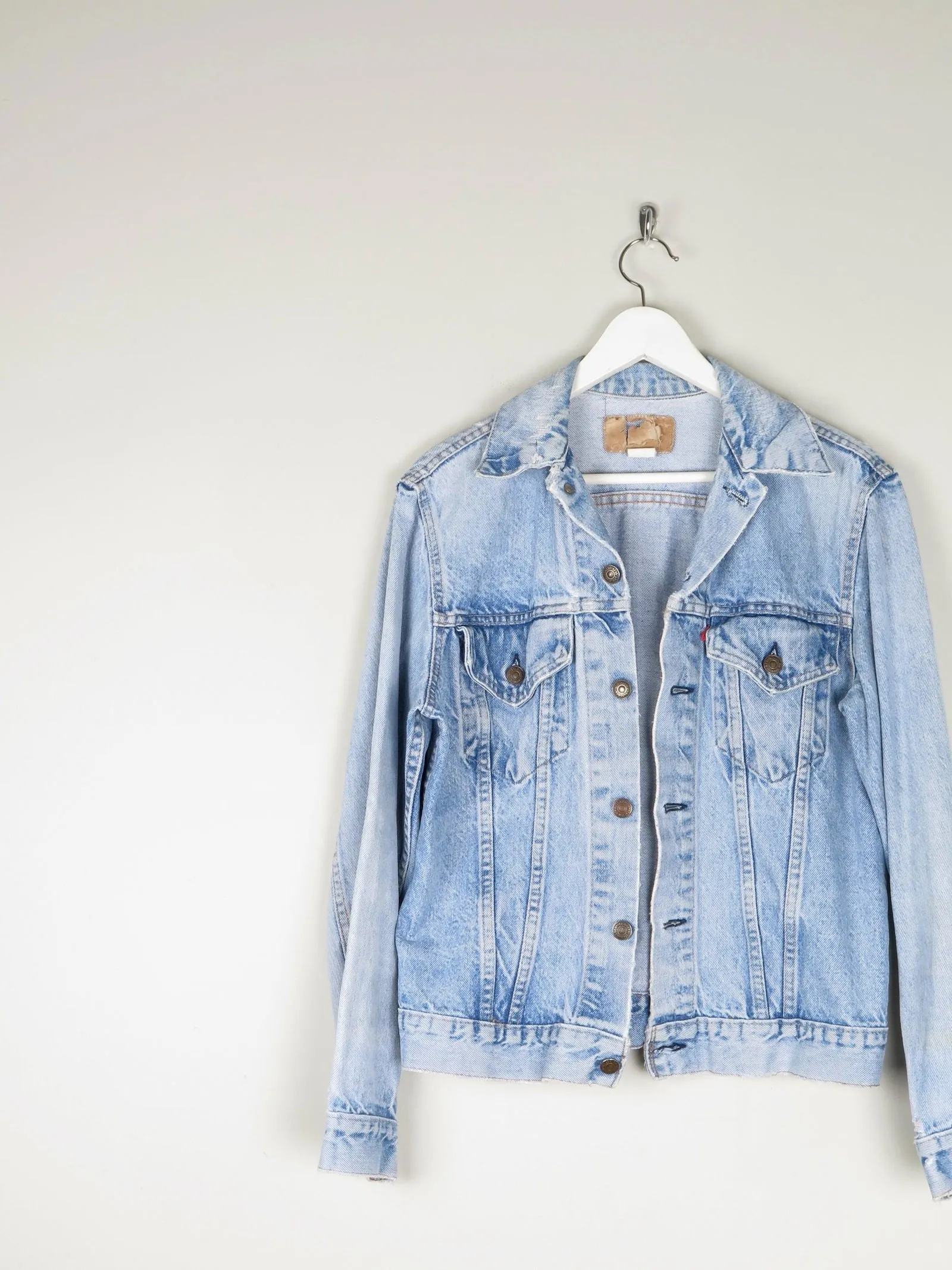 Vintage Men’s Blue Levi’s Denim Jacket Trucker S